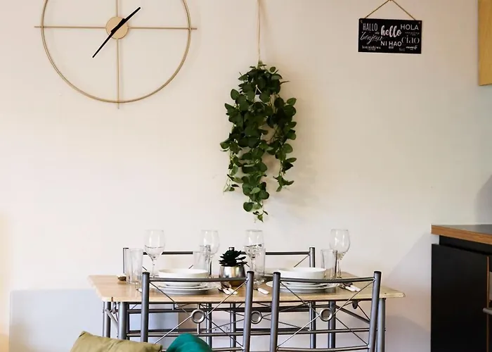 아파트 Luxury Centre Flat With Free Parking 리즈